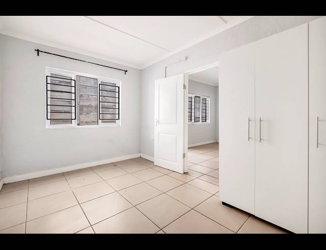 329M² BUSINESS FOR SALE IN GREENSIDE